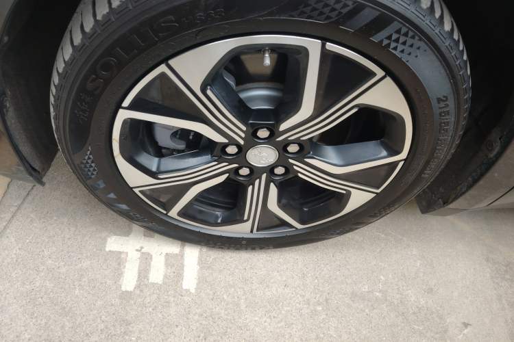 Used Hongqi E-QM5 2023 Revised Version Basic Travel Edition
