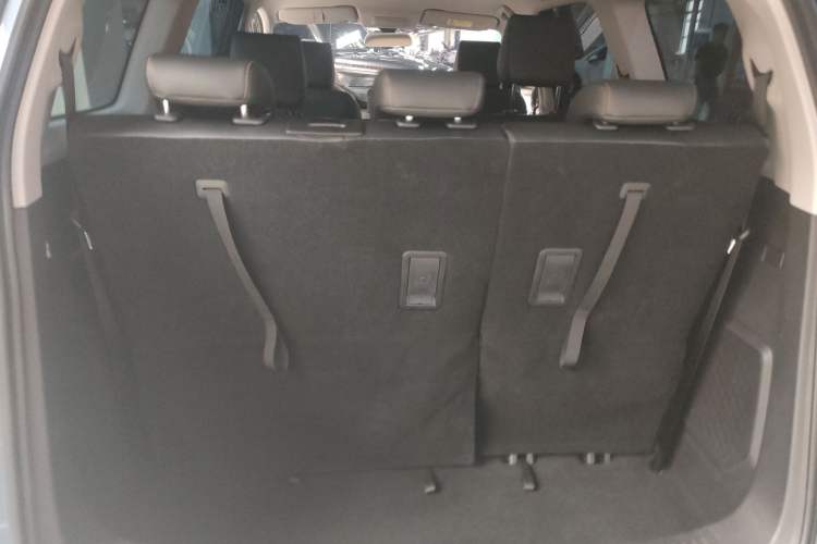 Used Wuling Jiachen 2022 1.5L Manual Comfort Edition
