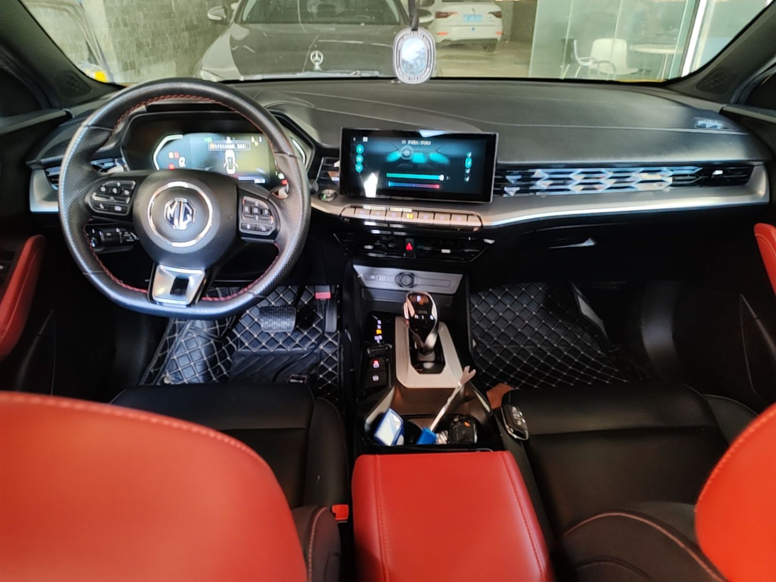 MG 5 2021 Revised 300TGI DCT Qingshè Luxurious Enjoyment Edition — снимка 12