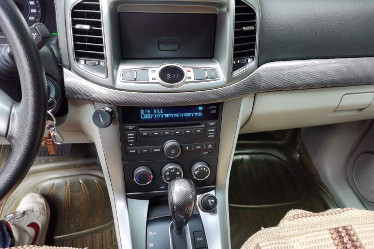 Used Chevrolet Captiva 2012 2.4L Two-Wheel Drive City Edition 5 Seats