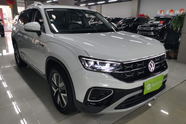 Used Volkswagen Tayron 2023 300TSI Two-Wheel-Drive Luxury Plus Advanced Edition Exterior 1