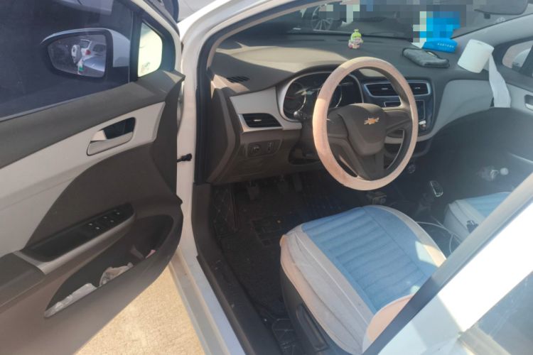 Used Chevrolet Lova RV 2016 1.5L Manual Comfort Edition
