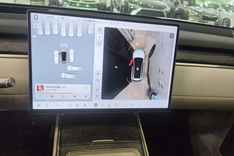 Used ONVO Luxeed L90 2025 Model—Max Six-Seater Version