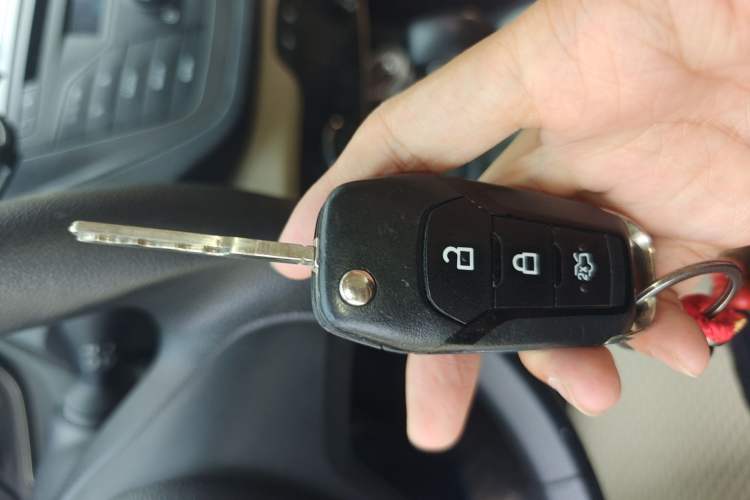 Used Ford Escort 2015 1.5L Automatic Comfort Edition