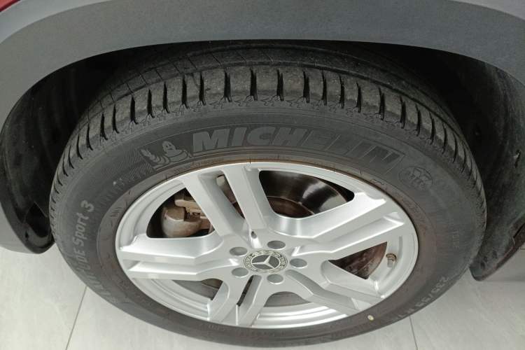 Used Mercedes-Benz GLB 2020 Updated GLB 200 Dynamic Edition Left Front Wheel Hub