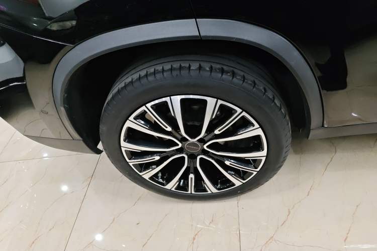 Used EXEED Lingyun 2021 400T Two-Wheel Drive Star Prestige Edition Right Rear Wheel Hub