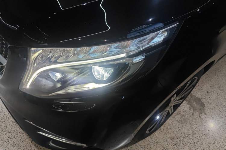 Used Mercedes-Benz V-Class 2021 V 260 L Long-wheelbase Luxury Edition