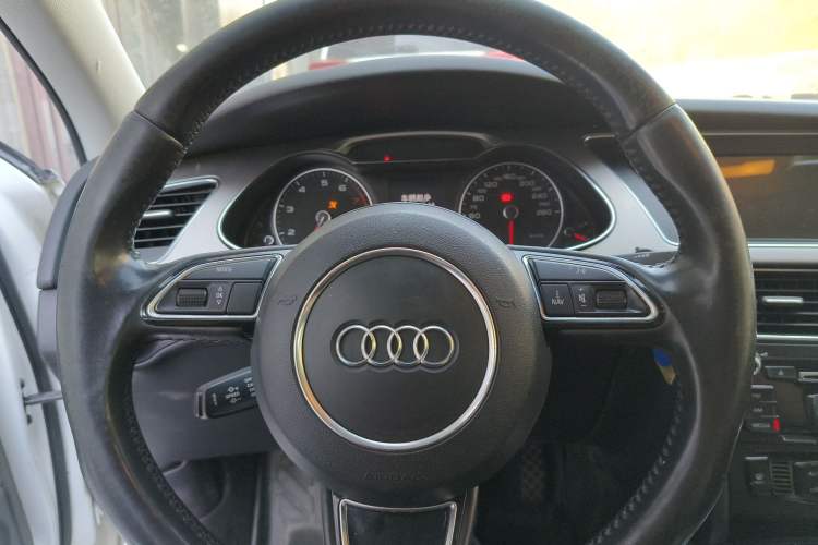 Used Audi A4L 2013 35 TFSI Automatic Standard Model