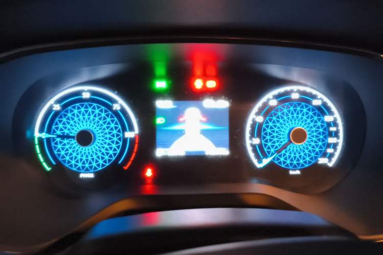 Used Hongqi E-QM5 2023 620km PLUS Instrument Cluster