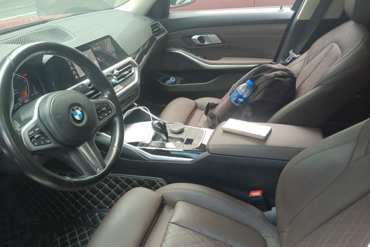 Used BMW 3 Series 2022 320Li M Sport Package Left Front Seat
