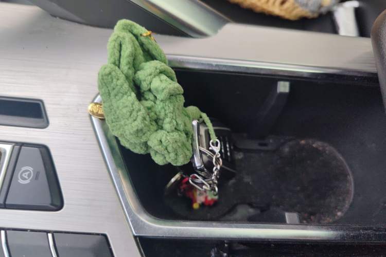 Used Geely Auto Coolray 2019 260T DCT Knight China VI Standard Vehicle Key