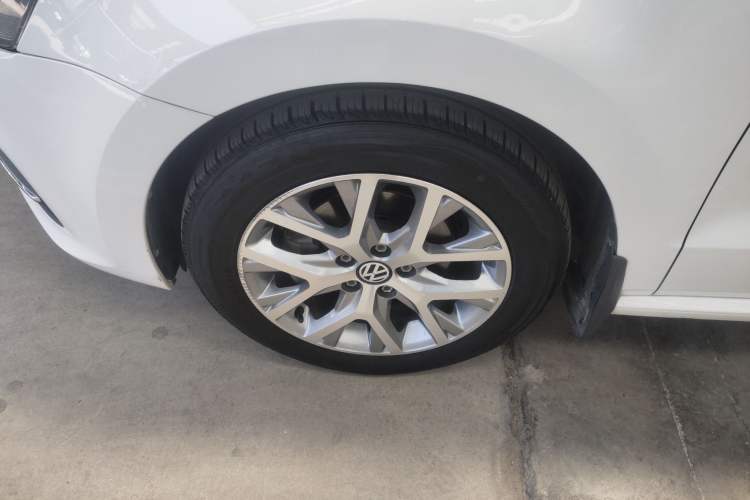 Used Volkswagen Polo 2018 1.5L Automatic Enjoyment Model Exterior 4