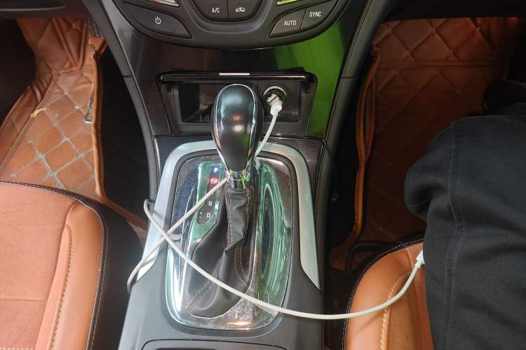 Used Buick Regal 2015 1.6T Elite Tech Model
