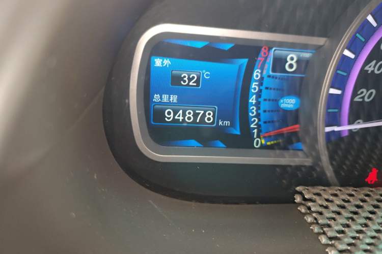 Used BYD S6 2013 Jingyue Edition 2.0L Manual Luxury Model 5 Seats
