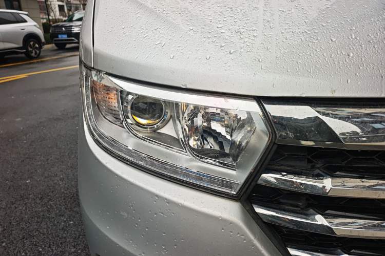 Used JAC Refine M3 2021 PLUS IKEA High-Power Edition 1.5T Luxury Model
