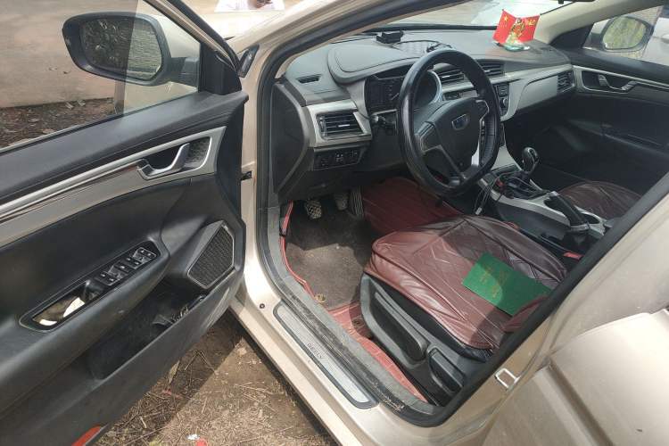 Used Geely Auto Emgrand GL 2017 1.8L Manual Elite Model
