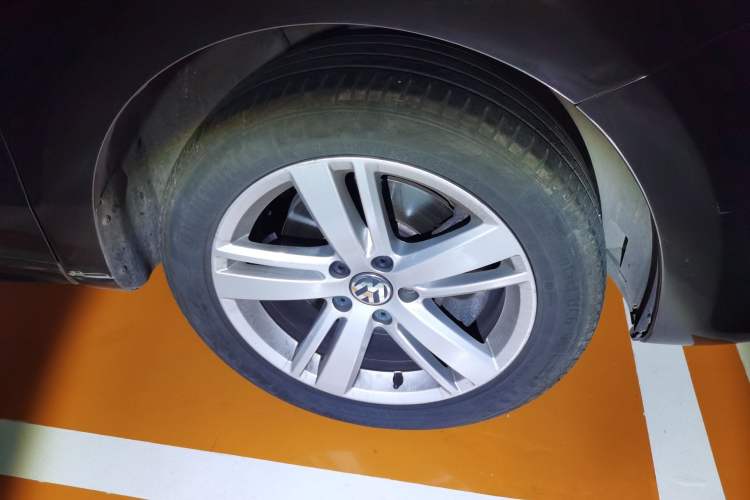 Used Volkswagen Sharan 2016 380TSI Comfort Edition 7-Seater
