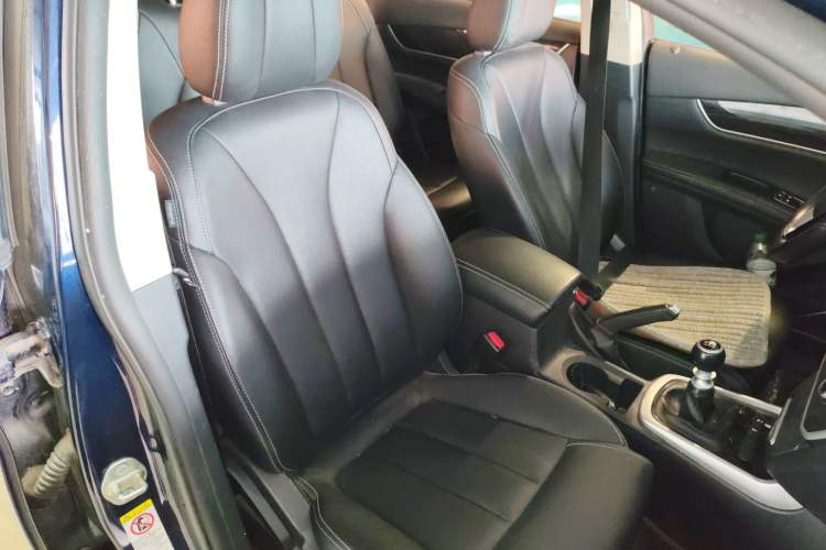 Used BYD Song MAX 2017 1.5T Manual Smart Connect Luxury 7-Seater
