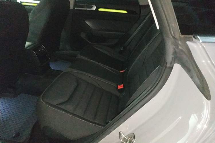 Used Volkswagen FAW-Volkswagen CC 2023 Hunting Vehicle 380TSI Hunter's Heart Edition