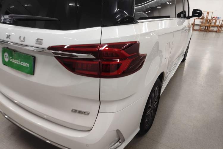 Used SAIC MAXUS G20 2021 PLUS 2.0T Gasoline Automatic ZhiZun Edition
