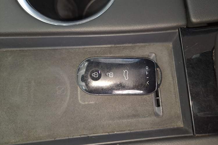 Used Hima AITO M5 2022 Extended-Range Four-Wheel Drive Performance Version
