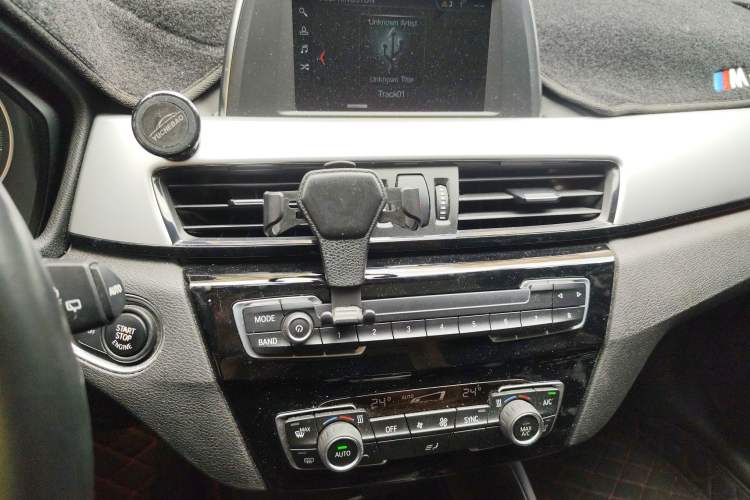 Used BMW X1 2018 sDrive20Li Leading Model
