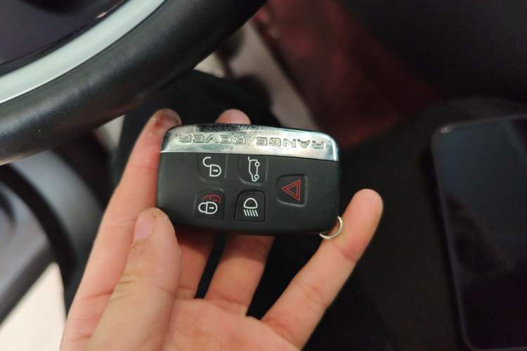 Used Land Rover Range Rover Velar 2019 250 PS
