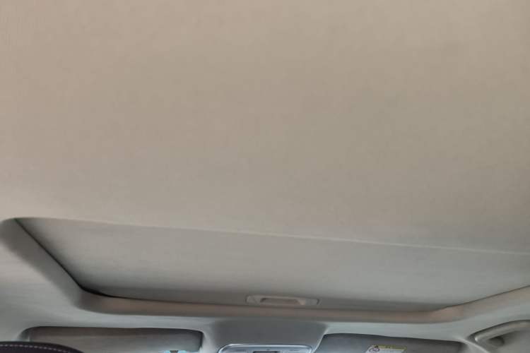 Used Geely Auto Emgrand GL 2018 1.8L DCT Elite Smart Connectivity Version Headliner