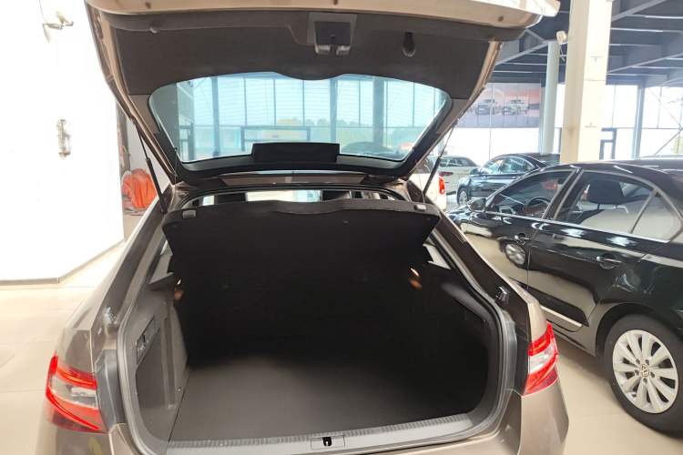 Used Skoda Superb 2016 TSI280 DSG Innovation Edition
