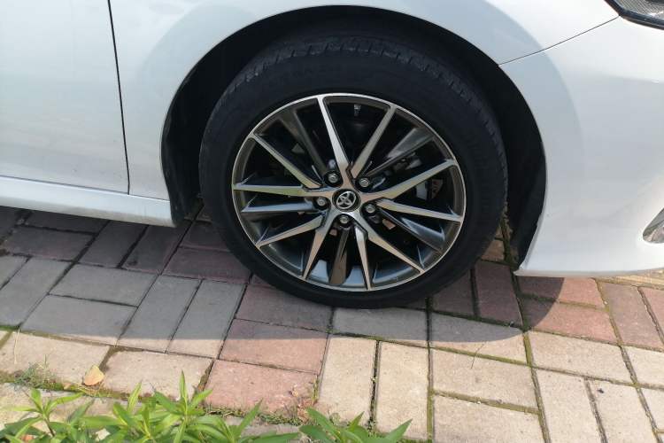 Used Toyota Camry 2021 2.5G Luxury Edition
