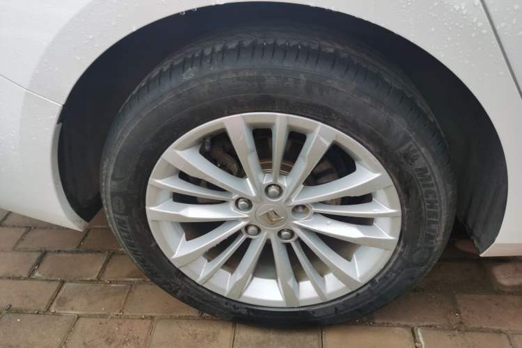 Used Baojun RC-5 2020 1.5T CVT Smart Luxury Edition Exterior 8