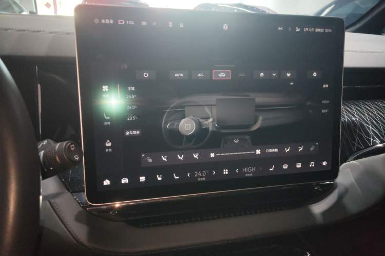 Used Zeekr 009 2022 WE Edition
