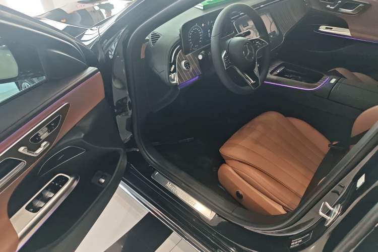 Used Mercedes-Benz E-Class 2025 E 300 L Stylish Model