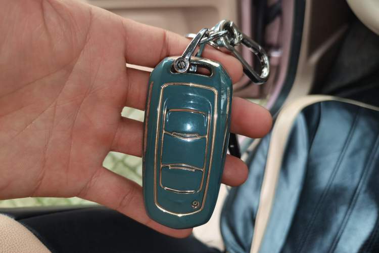 Used Geely Galaxy Panda 2023 Panda Mini 200km Endurance Bear Interior 1