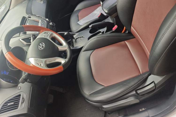 Used Hyundai ix35 2015 2.0L Automatic 2WD Comfort Edition China V Standard Left Front Seat