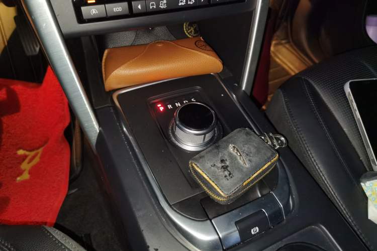 Used Land Rover Discovery Sport 2015 2.0T SE
