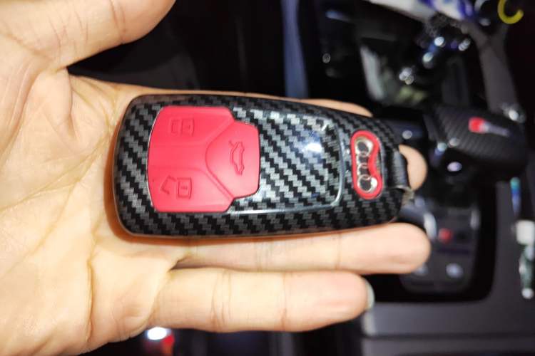 Used Audi Q5L Sportback 2021 40 TFSI Luxury Edition Vehicle Key