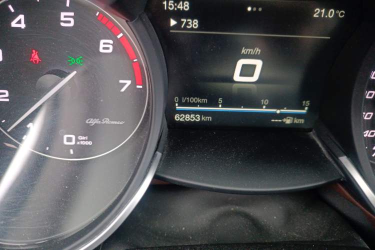 Used Alfa Romeo Stelvio 2017 2.0T 200HP Luxury Edition
