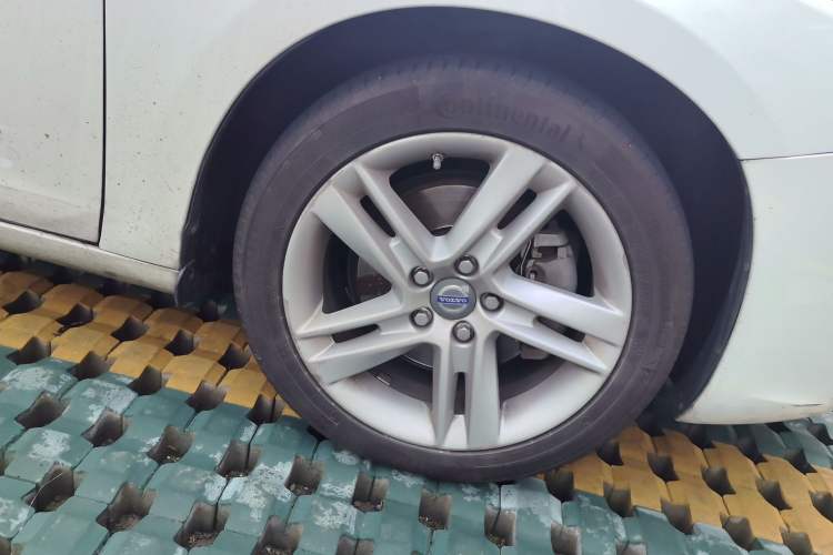 Used Volvo S60 2015 S60L T5 Intelligent Drive Edition
