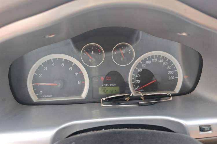 Used Huatai Santa Fe Classic 2012 2.0L Gasoline Manual Luxury Version