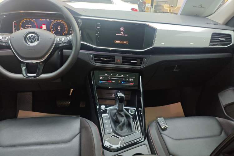 Used Volkswagen Tayron 2021 330TSI Two-Wheel-Drive 3rd Anniversary Limited Edition
