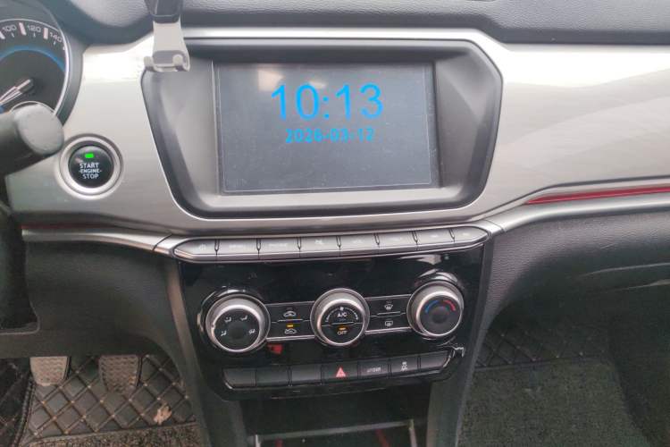 Used Haval H2 2017 Blue Label 1.5T Manual Two-Wheel Drive Elite Model