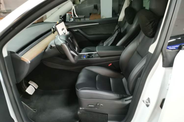 Used Tesla Model Y 2021 Performance High-Performance All-Wheel-Drive Version