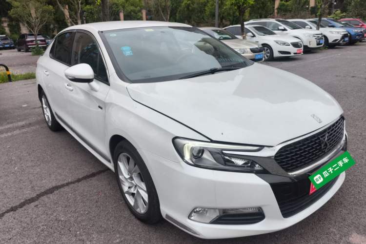 Used DS 5LS 2016 1.6T Comfort Edition THP160 Front Right 45 Deg