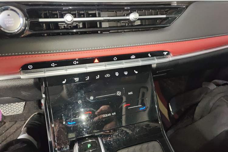 Used Chery Tiggo 7 2023 Supercharged Edition 1.5T CVT Super Warrior Audio And AC Panel