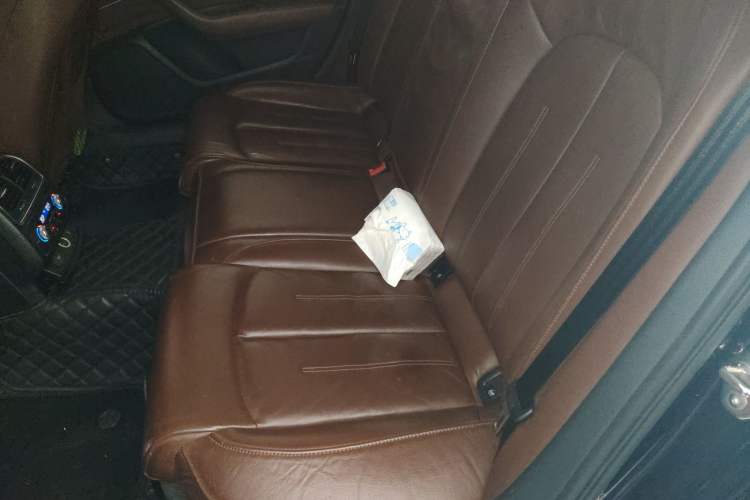 Used Audi A6L 2014 30 FSI Comfort Model Left Rear Seat