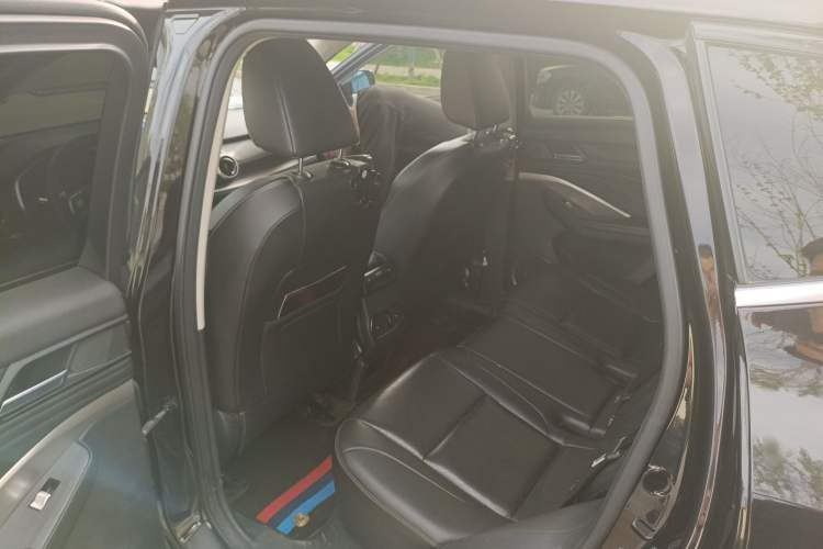 Used Wey VV6 2018 2.0T Two-Wheel Drive Flagship Version China V Standard