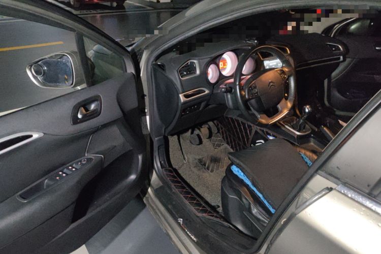 Used Citroen C4L 2014 1.8L Intelligent Drive Manual Enjoyment Model
