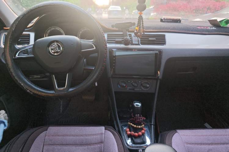 Used Skoda Rapid 2019 1.5L Automatic Comfort Edition China V Standard