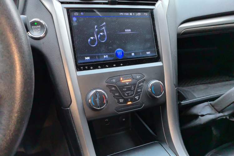 Used Ford Mondeo 2017 EcoBoost 180 Stylish Model Audio And AC Panel